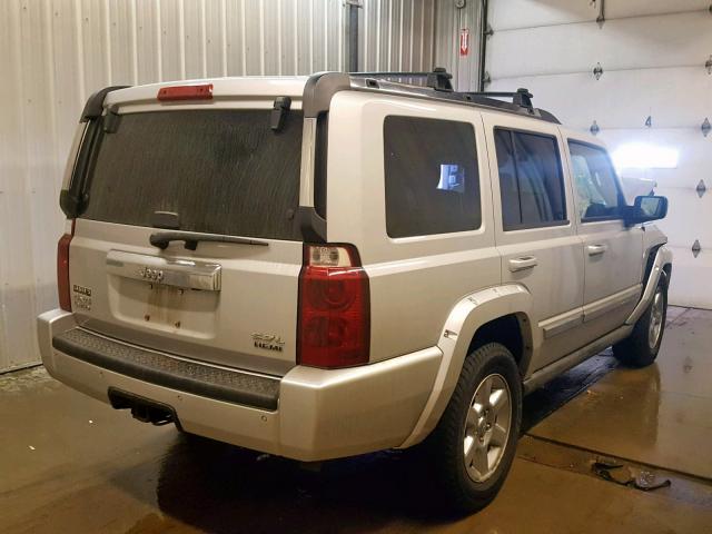 1J8HG58256C285733 - 2006 JEEP COMMANDER SILVER photo 4