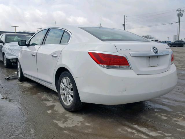 1G4GB5EG1AF320630 - 2010 BUICK LACROSSE C WHITE photo 3