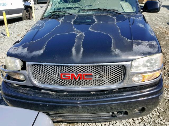 1GKEK63U14J193152 - 2004 GMC YUKON DENA BLACK photo 7