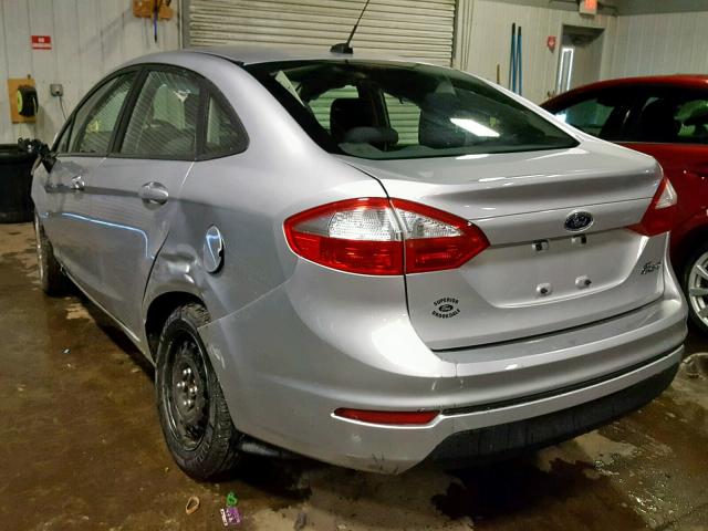 3FADP4AJ2FM114900 - 2015 FORD FIESTA S SILVER photo 3