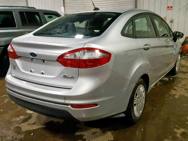 3FADP4AJ2FM114900 - 2015 FORD FIESTA S SILVER photo 4