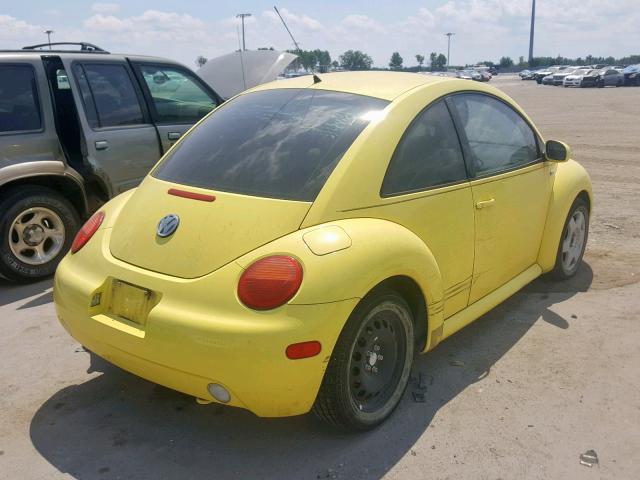 3VWCB21C81M443892 - 2001 VOLKSWAGEN NEW BEETLE YELLOW photo 4