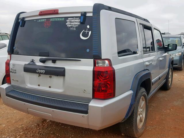 1J8HG48K28C151260 - 2008 JEEP COMMANDER SILVER photo 4