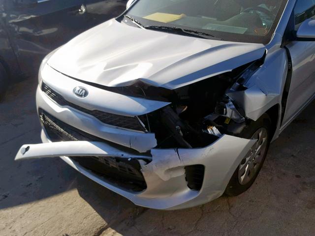 3KPA24AB2KE174653 - 2019 KIA RIO S SILVER photo 9