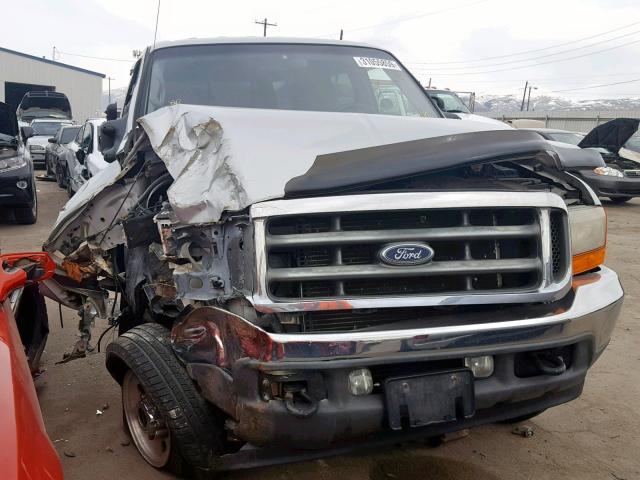 1FTSW31F41EB06189 - 2001 FORD F350 SRW S SILVER photo 1