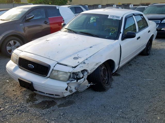 2FAHP71V58X106724 - 2008 FORD CROWN VICT WHITE photo 2