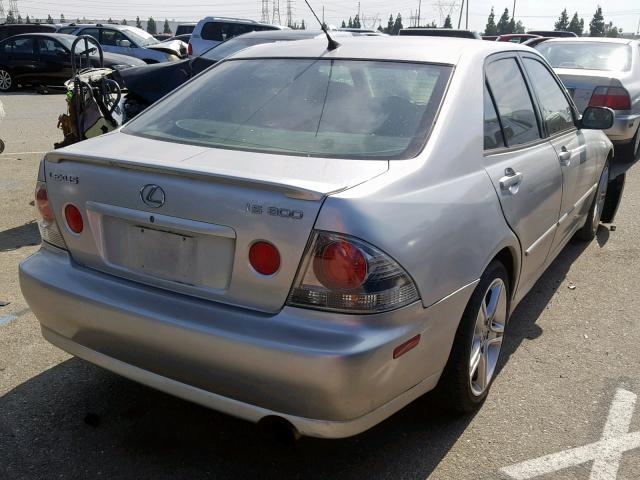 JTHBD192940084329 - 2004 LEXUS IS 300 SILVER photo 4