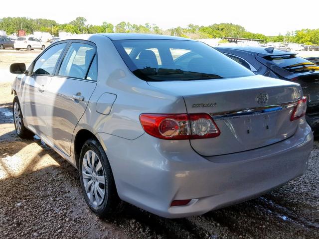 2T1BU4EE3DC976990 - 2013 TOYOTA COROLLA BA SILVER photo 3