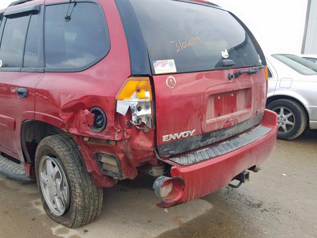 1GKDT13S722319273 - 2002 GMC ENVOY RED photo 9