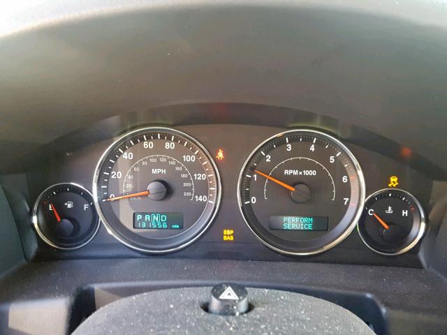 1J8HG48K97C501532 - 2007 JEEP COMMANDER BLACK photo 8