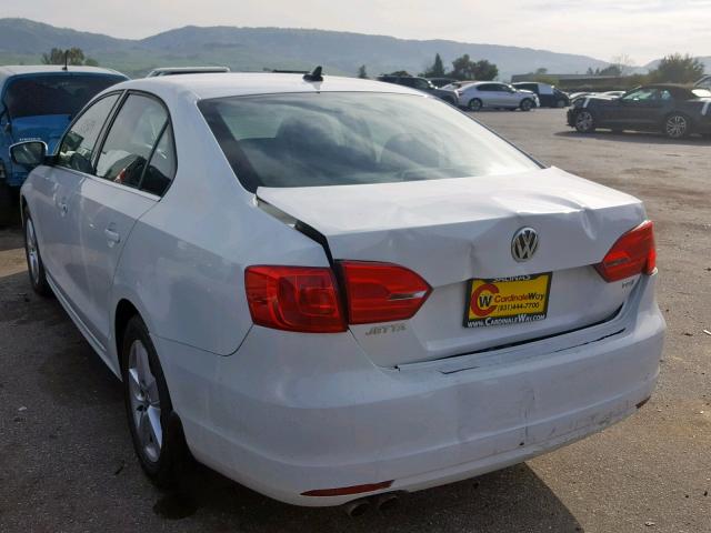 3VWLL7AJ5EM410492 - 2014 VOLKSWAGEN JETTA TDI WHITE photo 3