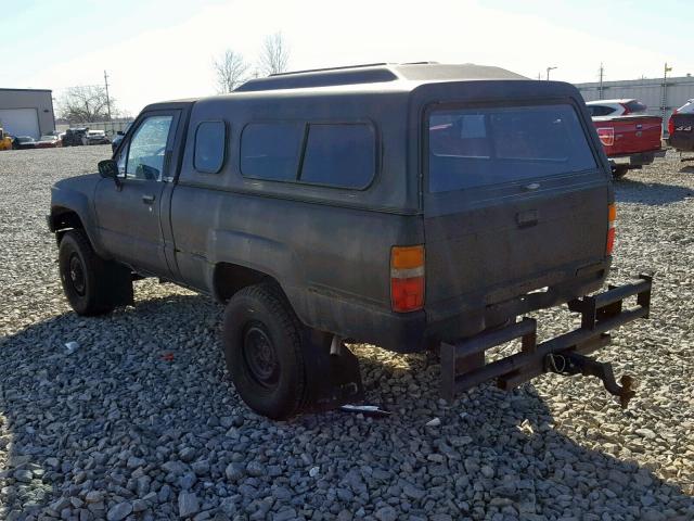 JT4RN63R2G0050303 - 1986 TOYOTA PICKUP RN6 BLACK photo 3