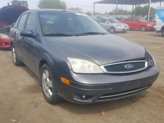 1FAFP34N36W132890 - 2006 FORD FOCUS ZX4 GRAY photo 1