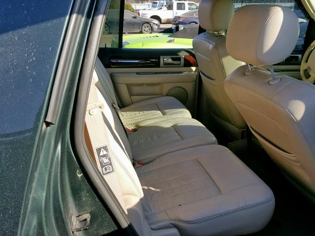 5LMFU28RX3LJ39562 - 2003 LINCOLN NAVIGATOR Yaşıl foto 6