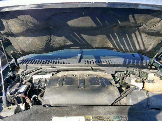 5LMFU28RX3LJ39562 - 2003 LINCOLN NAVIGATOR Yaşıl foto 7
