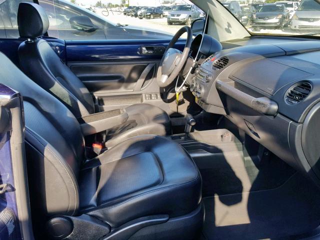 3VWPF31YX6M315829 - 2006 VOLKSWAGEN NEW BEETLE Mavi foto 5