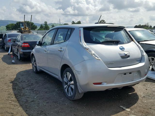 1N4AZ0CP3FC316055 - 2015 NISSAN LEAF S SILVER photo 3