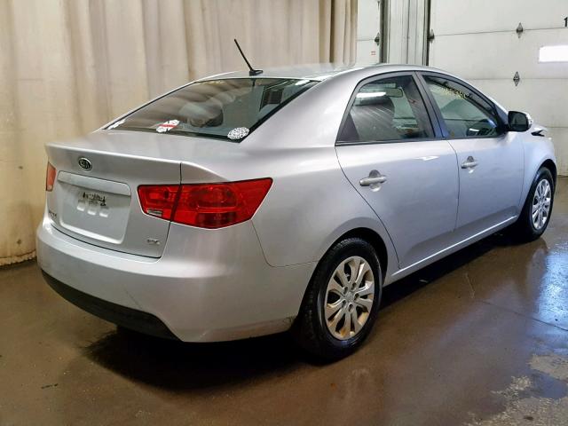 KNAFU4A20A5874078 - 2010 KIA FORTE EX SILVER photo 4