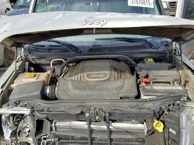 1J8HG68208C210558 - 2008 JEEP COMMANDER 棕色 照片 7