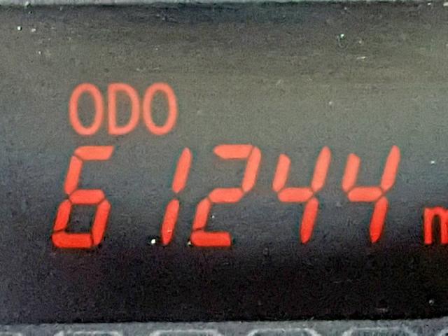 JF1ZNAA18G8706124 - 2016 TOYOTA SCION FR-S WHITE photo 8