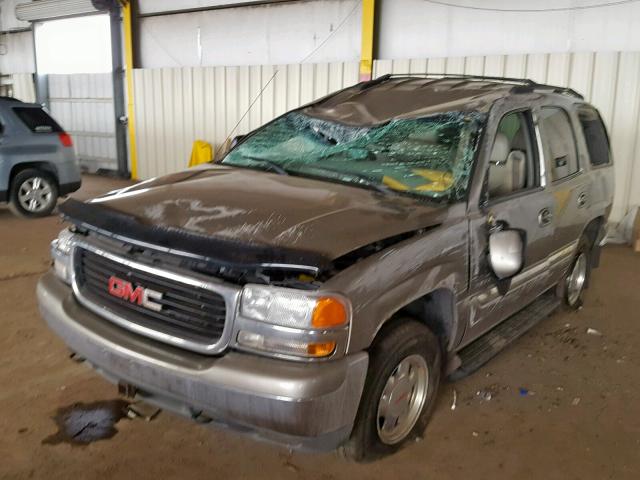 1GKEK13T31J122055 - 2001 GMC YUKON GOLD photo 2