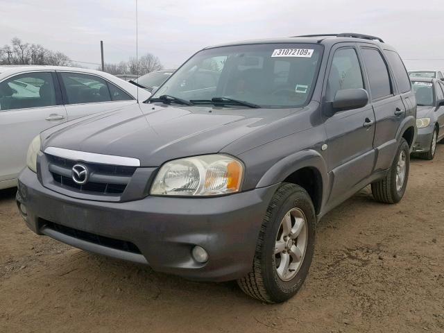 4F2CZ96125KM37498 - 2005 MAZDA TRIBUTE S CHARCOAL photo 2