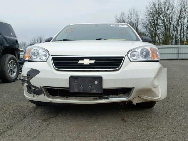 1G1ZS58F08F100950 - 2008 CHEVROLET MALIBU LS WHITE photo 9