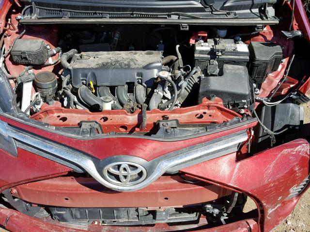 VNKKTUD36HA085838 - 2017 TOYOTA YARIS L RED photo 7