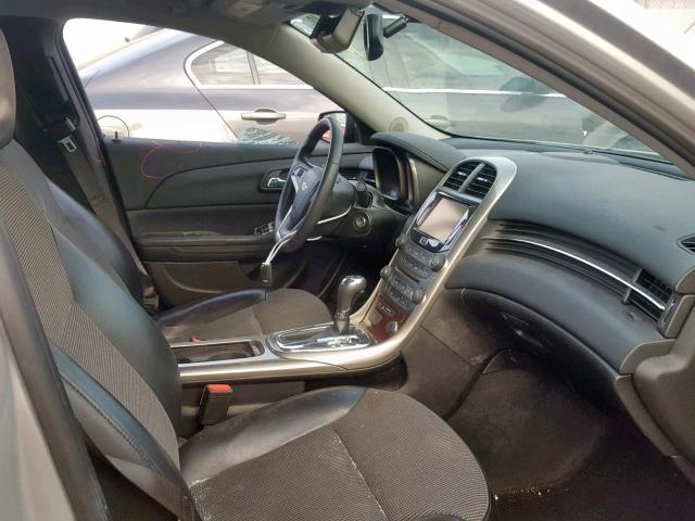 1G11C5SA6DF255505 - 2013 CHEVROLET MALIBU 1LT ნაცრისფერი ფოტო 5