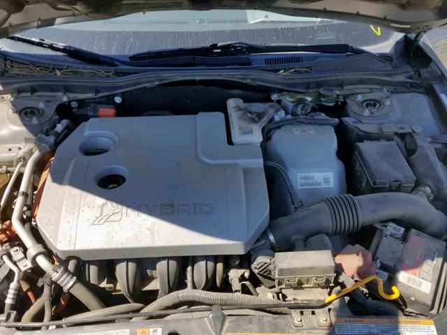 3FADP0L37CR207045 - 2012 FORD FUSION HYB GRAY photo 7