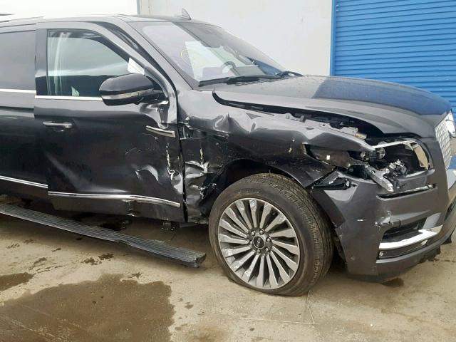 5LMJJ3LT8JEL12041 - 2018 LINCOLN NAVIGATOR 灰色 照片 9
