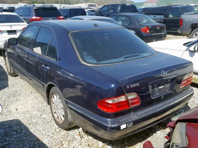 WDBJF65J11B215270 - 2001 MERCEDES-BENZ E 320 BLUE photo 3