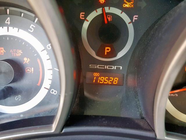JTKJF5C77B3003545 - 2011 TOYOTA SCION TC SILVER photo 8