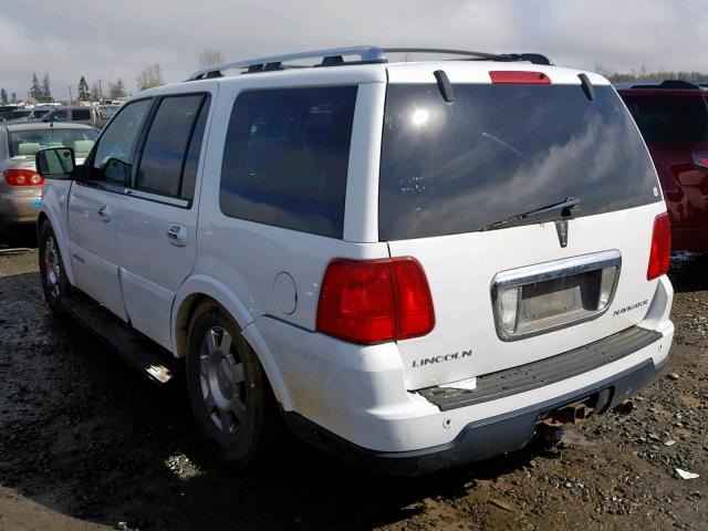 5LMFU28525LJ09942 - 2005 LINCOLN NAVIGATOR 白色 照片 3