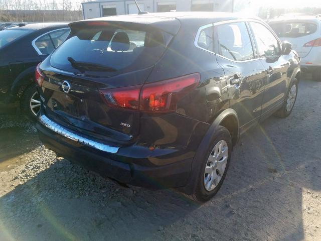 JN1BJ1CR7JW266297 - 2018 NISSAN ROGUE SPORT S  photo 4