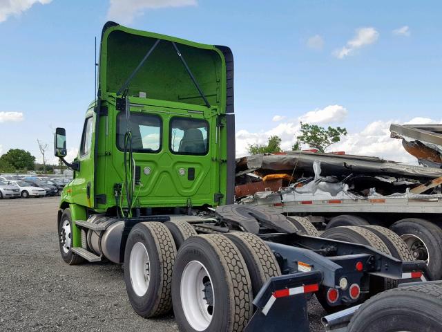 1FUJGBDV4ELFM0891 - 2014 FREIGHTLINER CASCADIA 1 GREEN photo 3