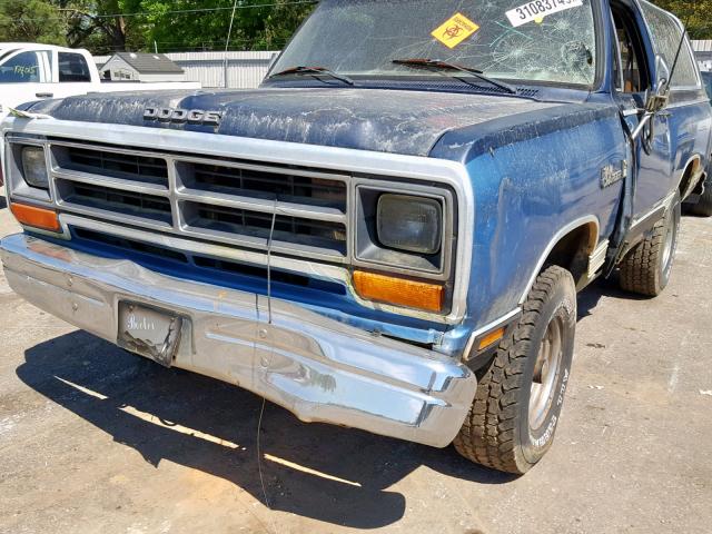 3B4GW12T9GM611286 - 1986 DODGE RAMCHARGER BLUE photo 9