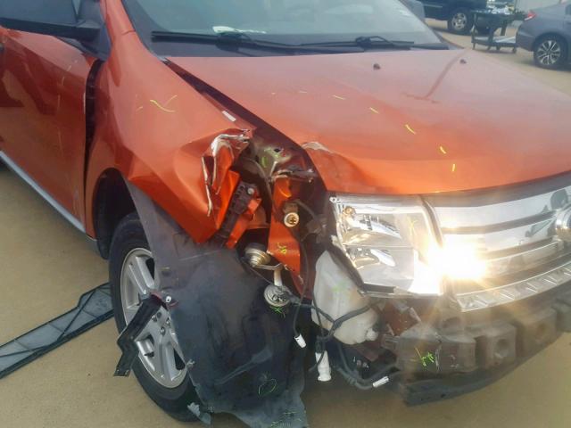 2FMDK36CX8BA89743 - 2008 FORD EDGE SE ORANGE photo 9