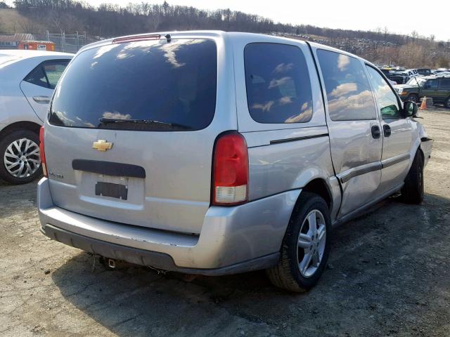 1GNDV03L95D233374 - 2005 CHEVROLET UPLANDER SILVER photo 4