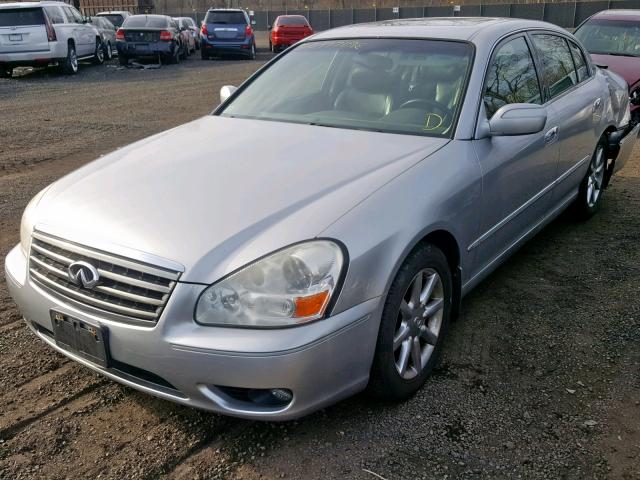 JNKBF01A35M100560 - 2005 INFINITI Q45 SILVER photo 2