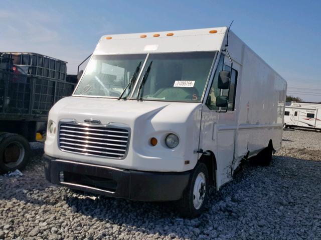 4UZAAPDU98CAC4695 - 2008 FREIGHTLINER CHASSIS M WHITE photo 2