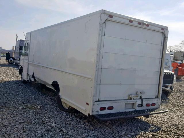 4UZAAPDU98CAC4695 - 2008 FREIGHTLINER CHASSIS M WHITE photo 3