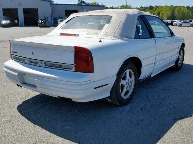 1G3WT32X3SD315769 - 1995 OLDSMOBILE CUTLASS SU WHITE photo 4