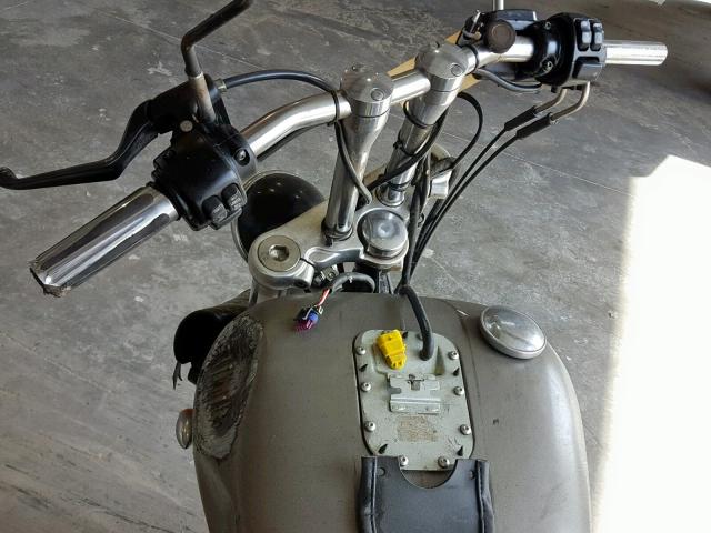 1HRF80FLST1050331 - 2000 SNTE MOTORCYCLE SILVER photo 8