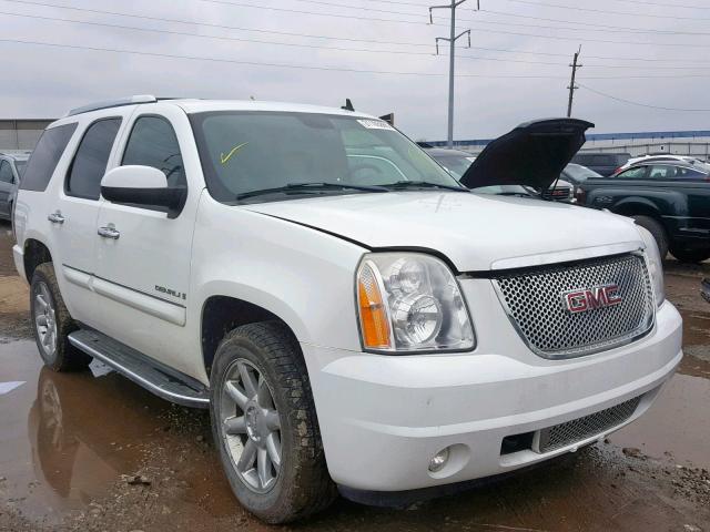 1GKFK638X7J356750 - 2007 GMC YUKON DENA WHITE photo 1