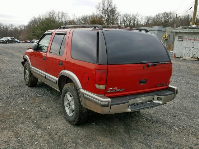 1GNDT13W2X2149854 - 1999 CHEVROLET BLAZER RED photo 3