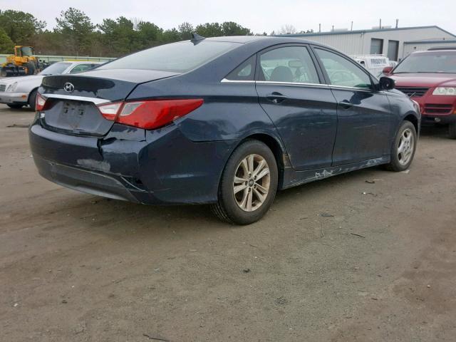 5NPEB4AC8EH828159 - 2014 HYUNDAI SONATA GLS BLUE photo 4