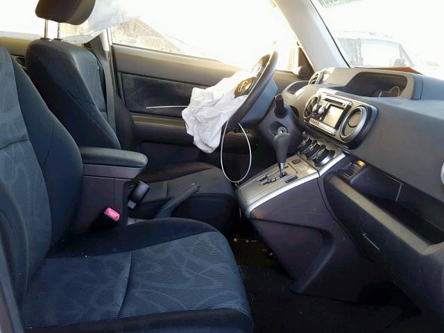 JTLZE4FE9B1130590 - 2011 TOYOTA SCION XB 白色 照片 5