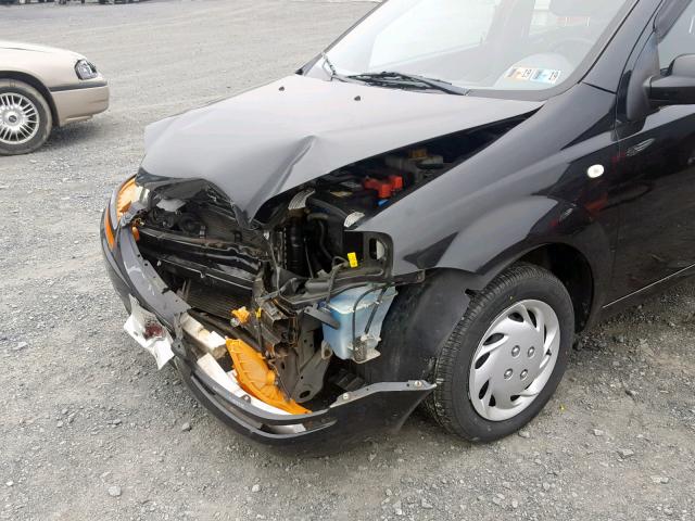 KL1TD52665B485795 - 2005 CHEVROLET AVEO BASE შავი ფოტო 9