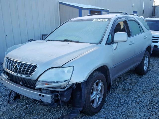 JTJHF10U020261266 - 2002 LEXUS RX 300 SILVER photo 2